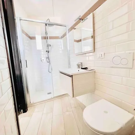 Apartamento 5 Min Walk To Duomo Petite Loft! Milão