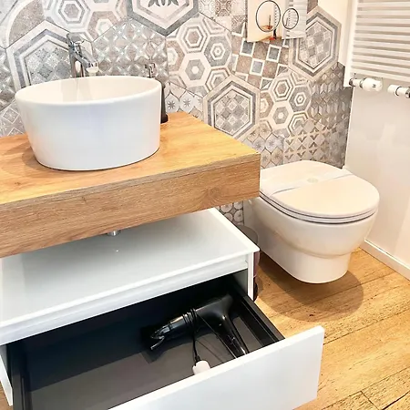 5 Min Walk To Duomo Petite Loft! * Μιλάνο