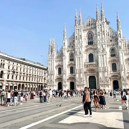 Διαμέρισμα 5 Min Walk To Duomo Petite Loft!